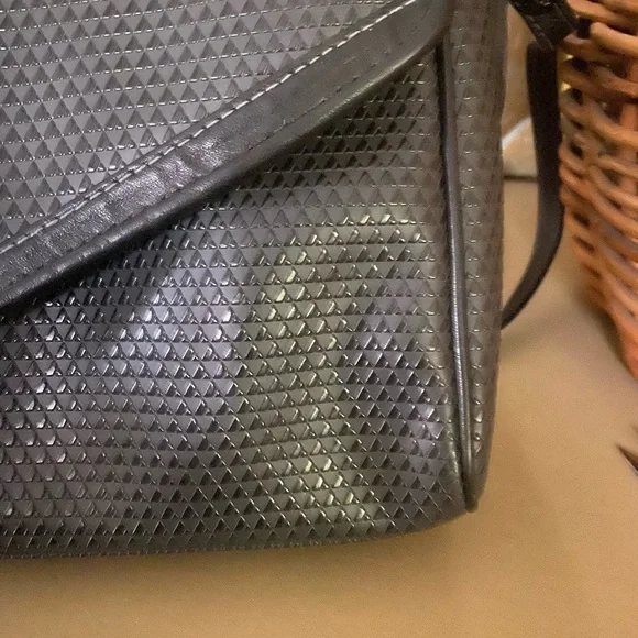 Liz Claiborne Purse - Picture 11 of 15